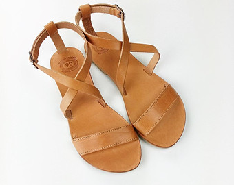 New Women’s Sandals You Need To Buy – careyfashion.com
