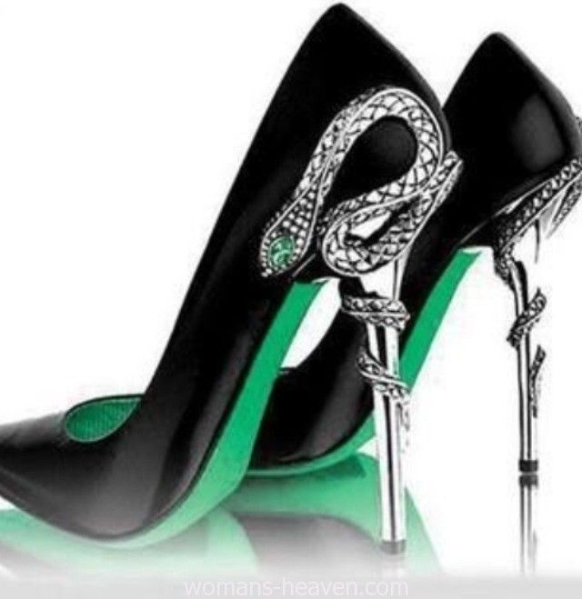 How to Wear and Choose Green High Heels