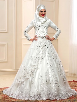Picking Out Islamic Wedding Dresses – A Guide