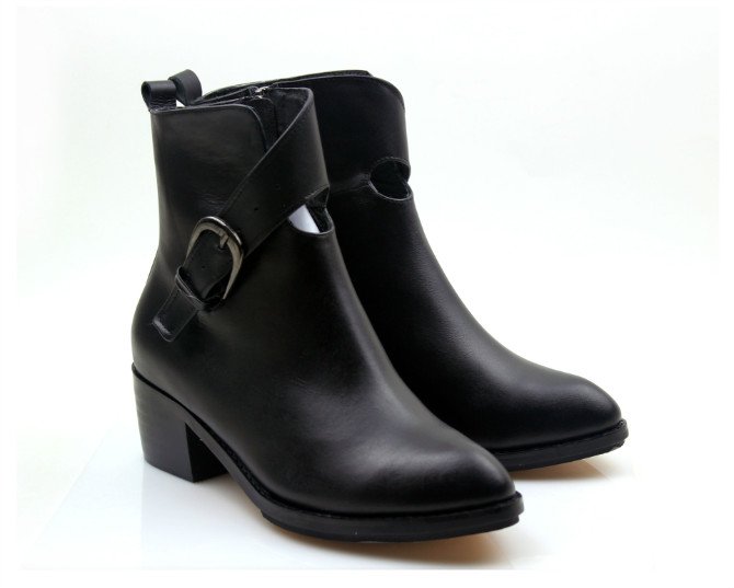 Leather Shoes for Women: Why Opt For Them – careyfashion.com