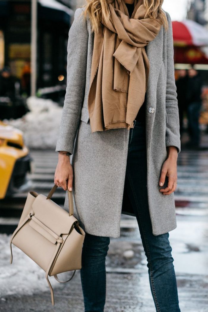 How to make the scarf look amazing with your 2021 coat