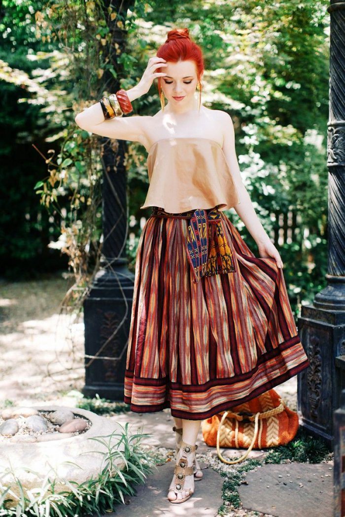 How to wear peasant skirts in 2021