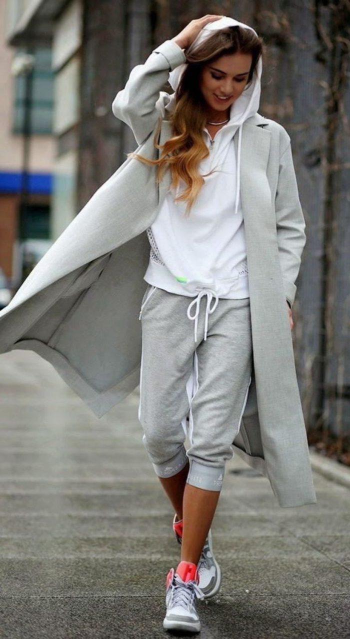 22 fashionable ways to wear sweatpants in 2021