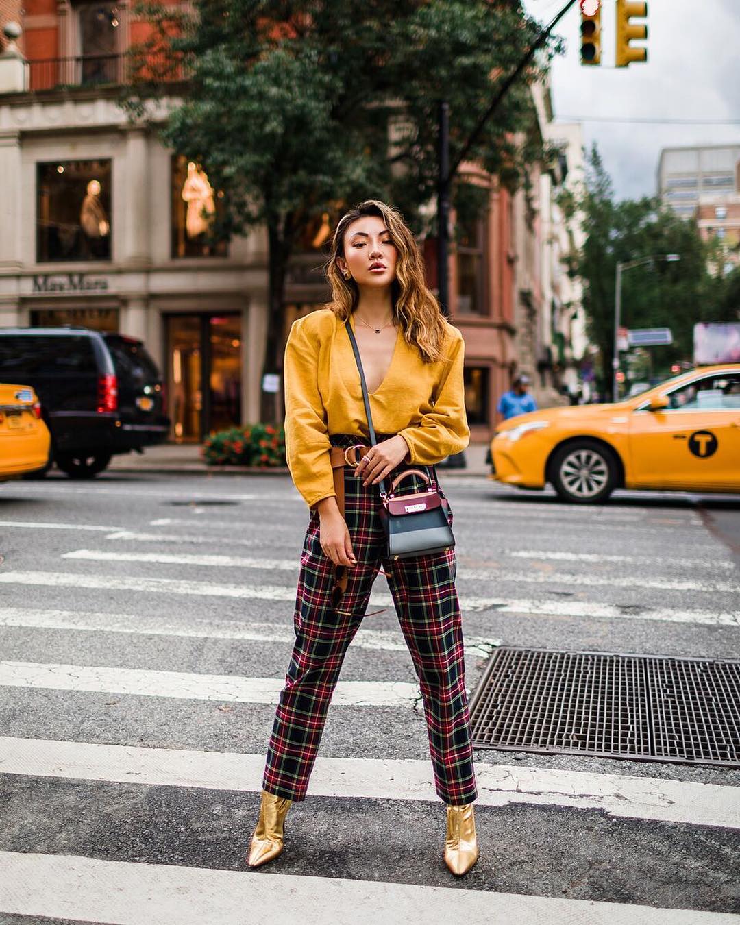 How to wear plaid pants this fall 2021