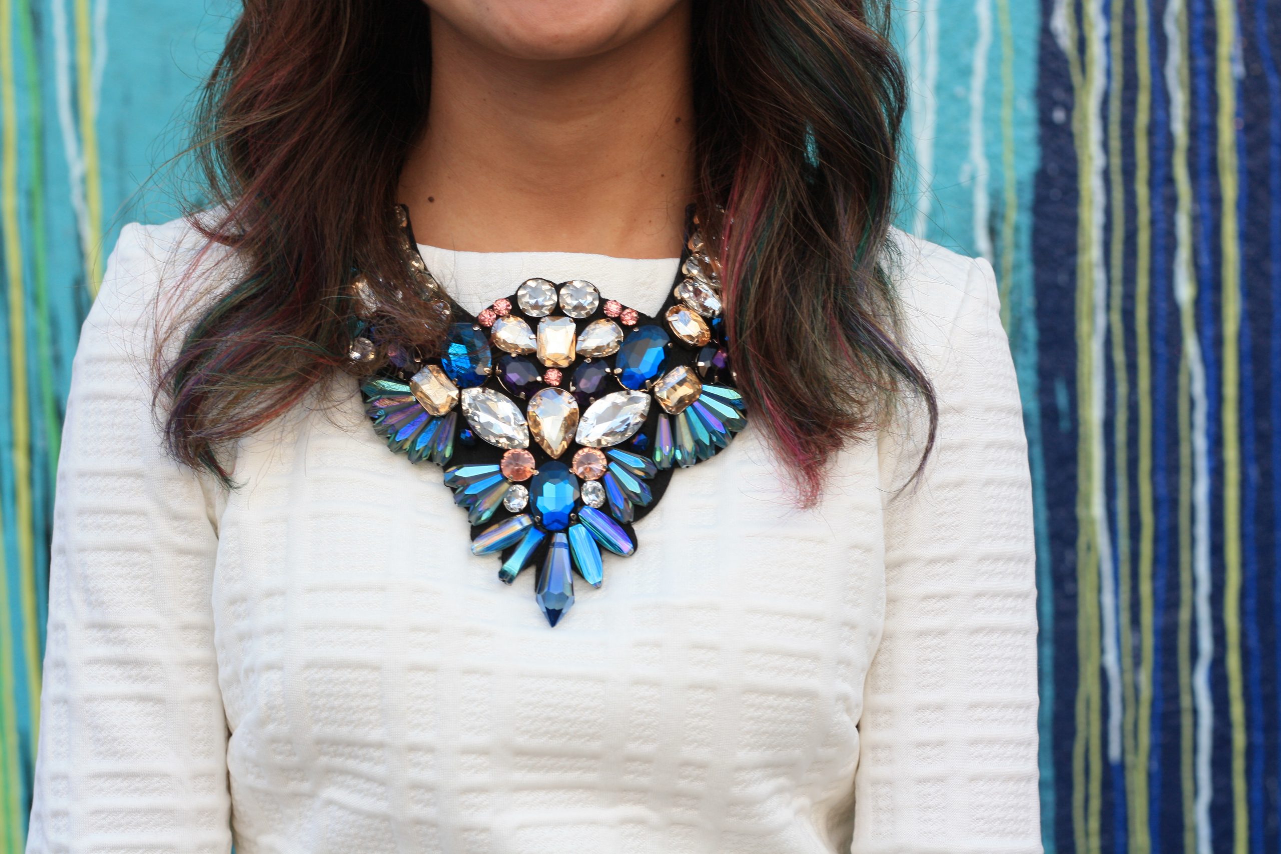 How to Wear a Bib Necklace