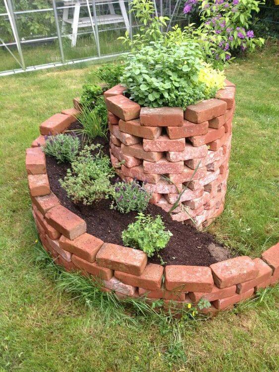 15 recycling ideas for DIY raised beds - 71