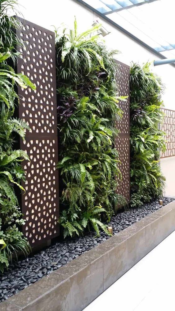 37 beautiful vertical garden ideas to decorate your patio - 255