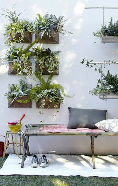 37 beautiful vertical garden ideas to decorate your patio - 277