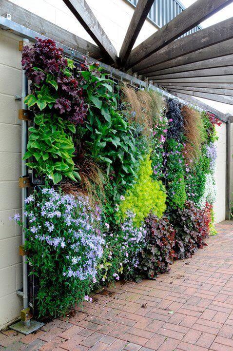 37 beautiful vertical garden ideas to decorate your patio - 299