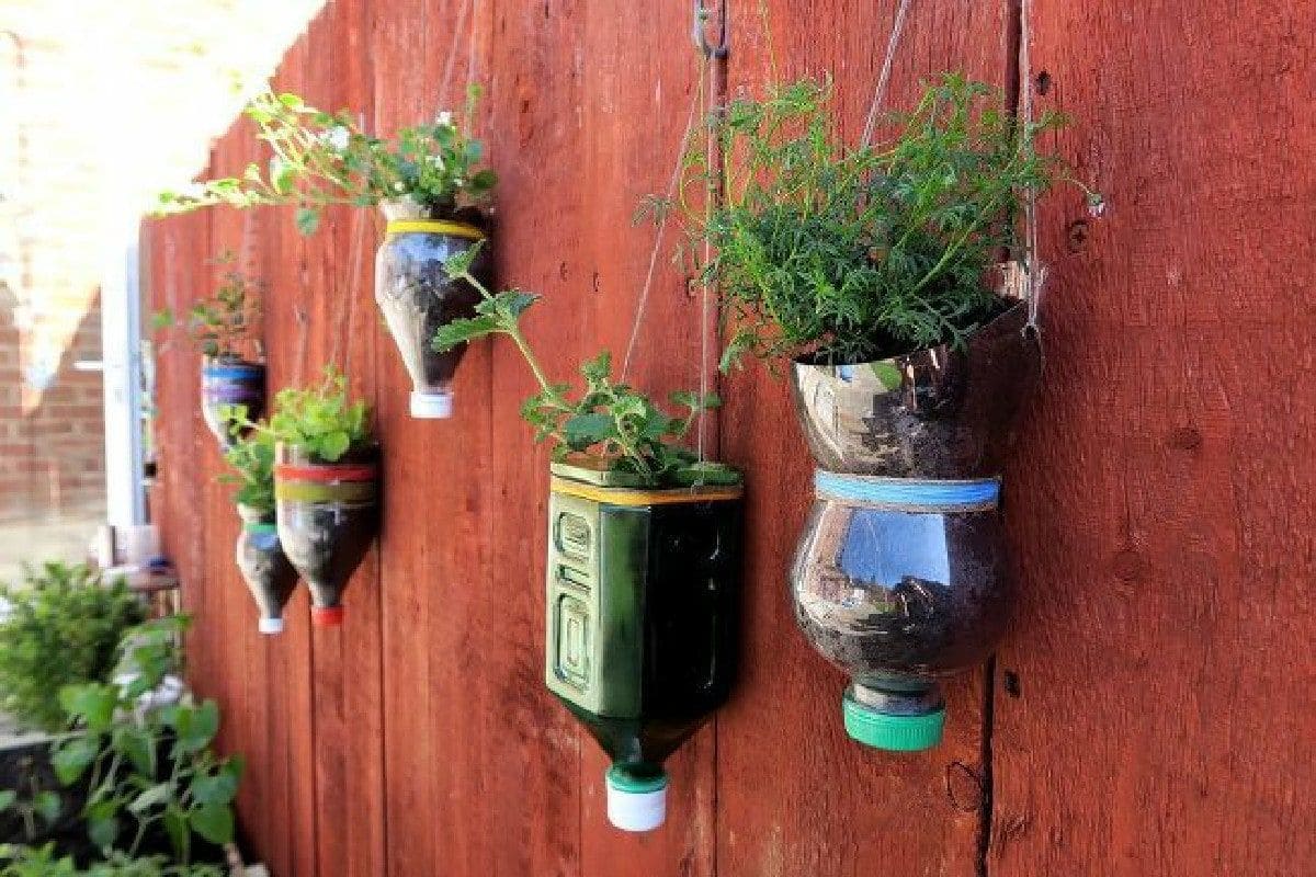 15 Unique DIY Hanging Planter Ideas - 79