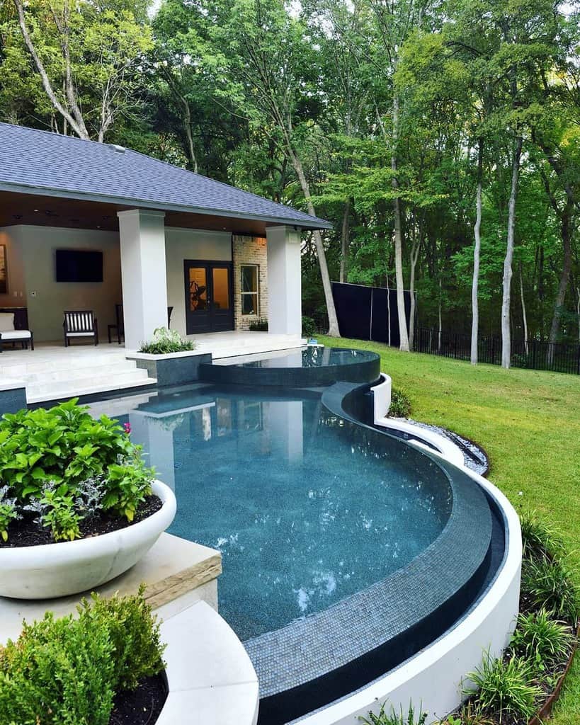 Resort style pool stone patio 