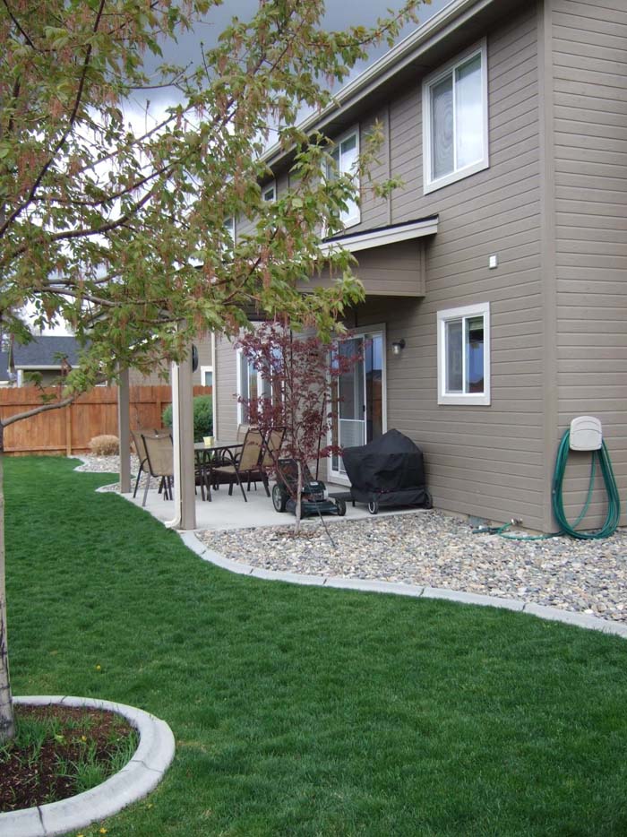 Expand a patio #whiterock #landscapingideas #decorhomeideas